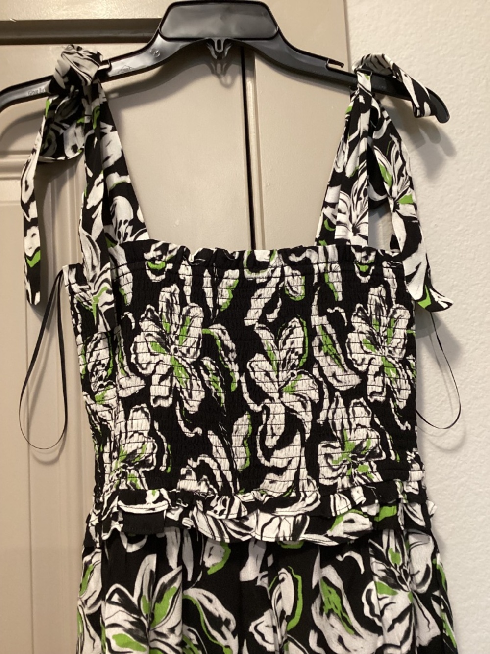 Lost + Wander Midnight Flora Smocked Maxi Dress, size S - Picture 5 of 14